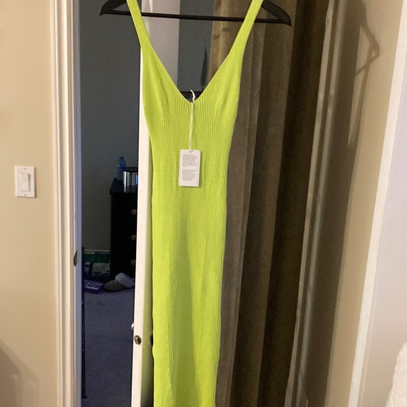 Lime green tank sweater dress. Stretchy. Fits up to a medium. Guess by JLo. - Picture 1 of 3